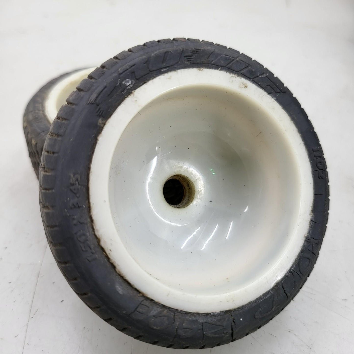 Pro-line road rage tires on white concave buggy wheels x2 1.5 x 3.45