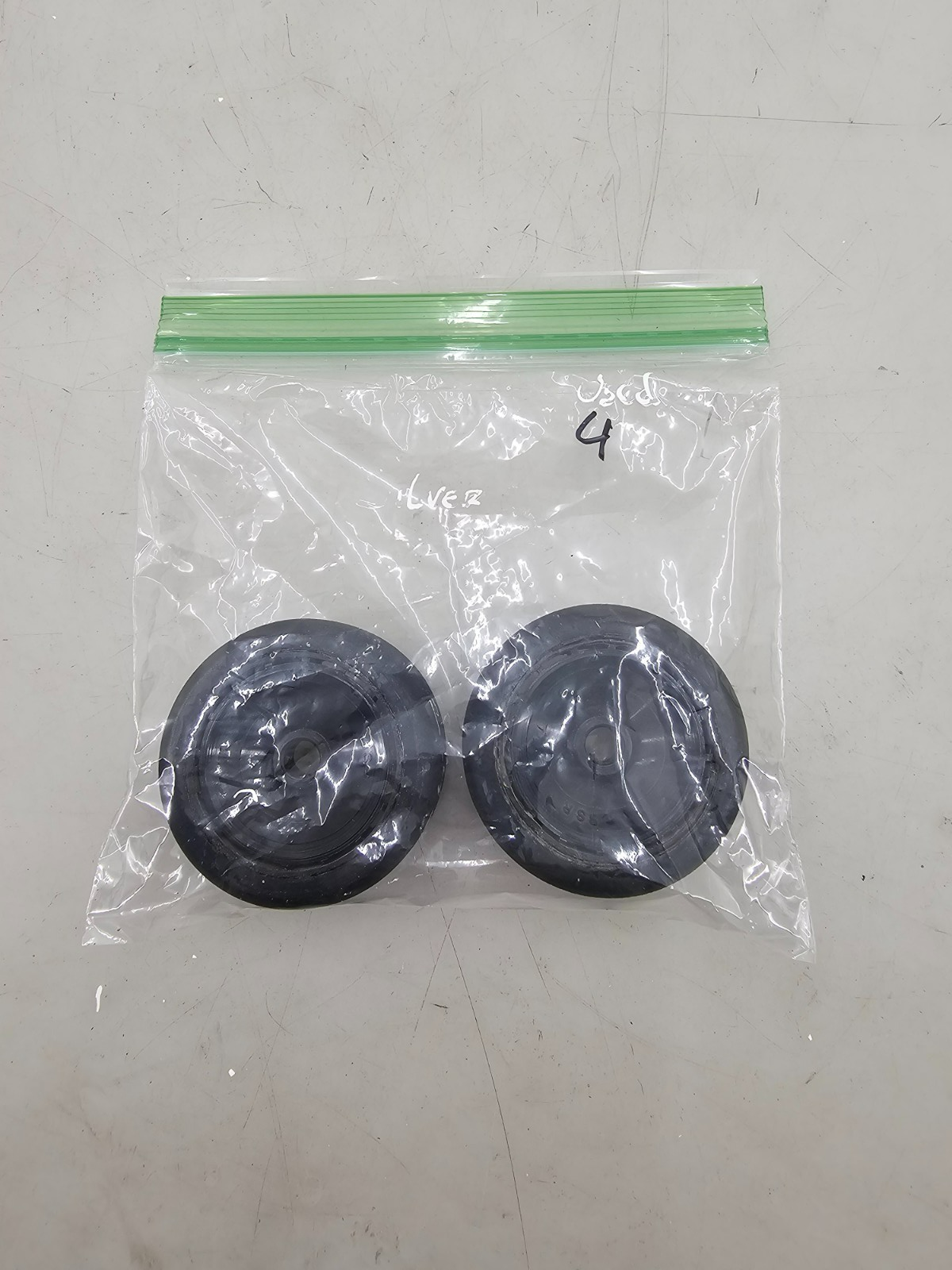 BSR (Silver) Featherweight black wheels for 1/10 pan car