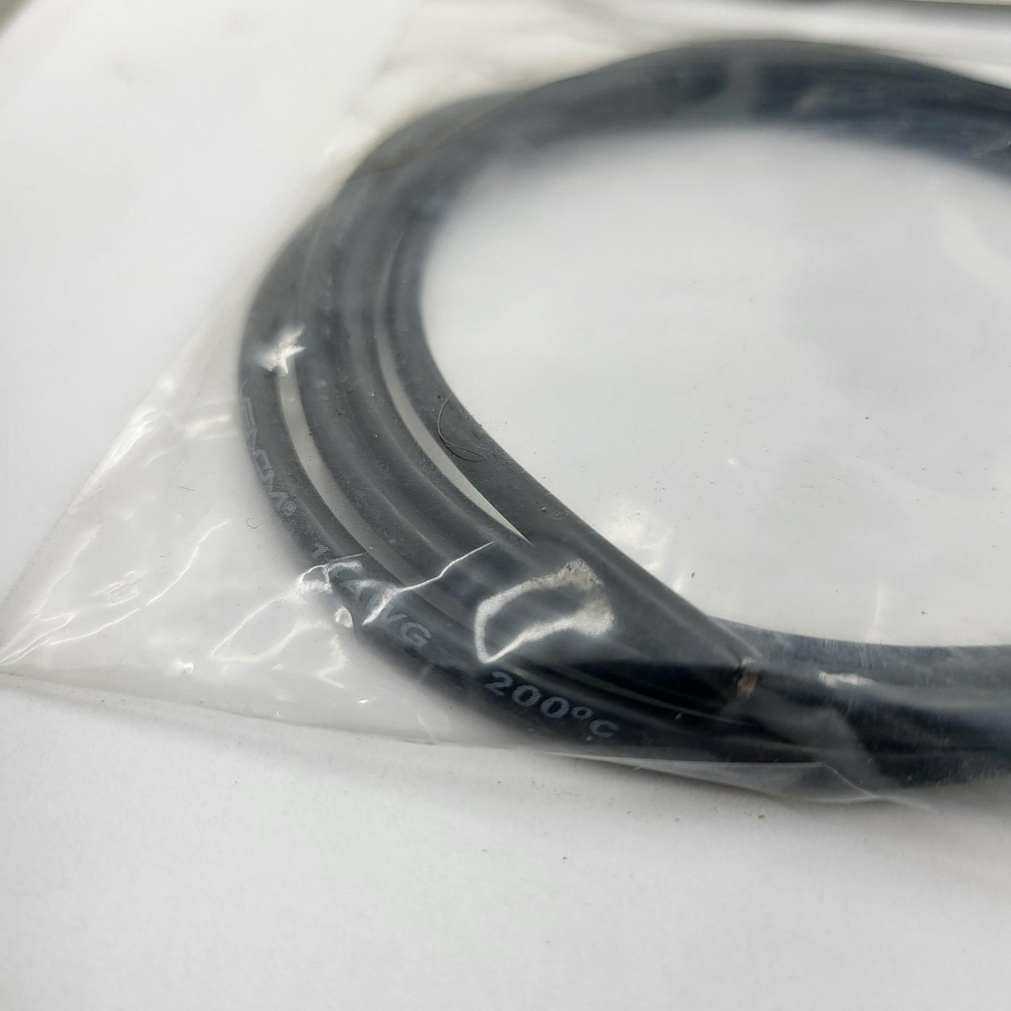 Venom 14AWG Soft silicone black wire 1 meter #1746B