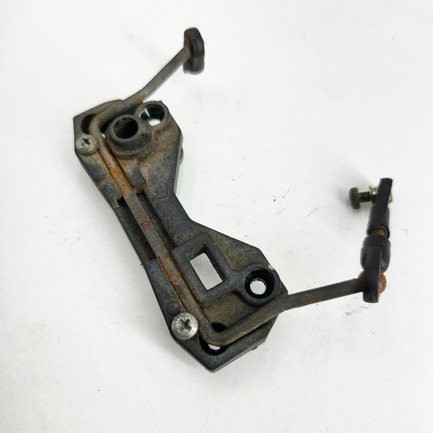 Serpent Impact M2 nitro rear sway bar and sway bar mount- damage
