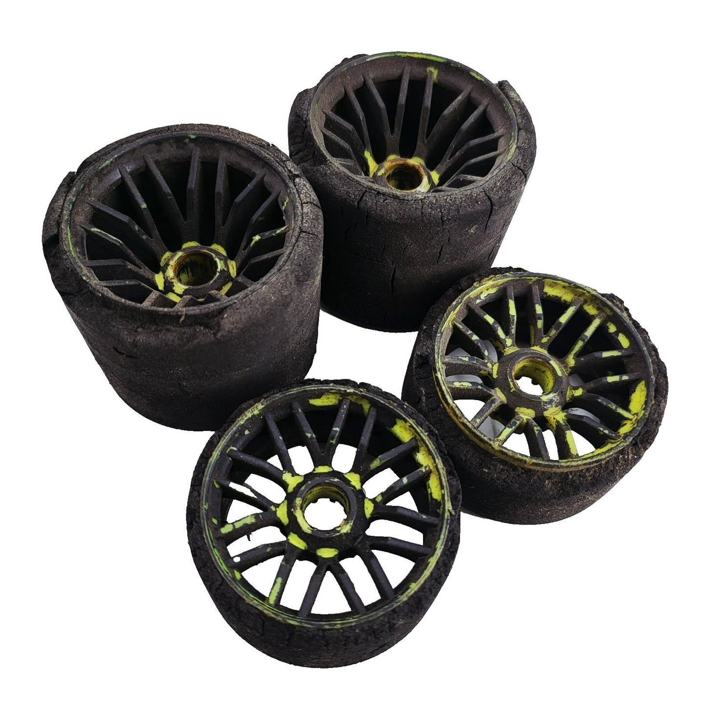 Serpent impact M2 Nitro original wheels and foam tires, staggered