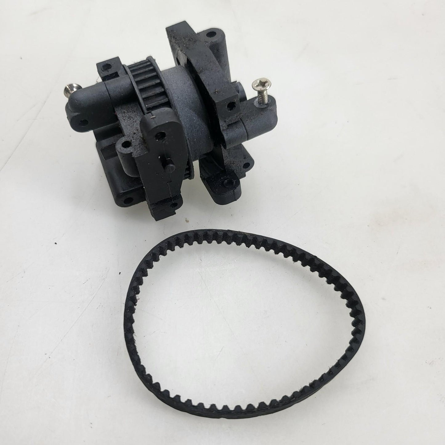 HPI RS4 Nitro rear diff bulkhead, bearings, adjuster, belt
