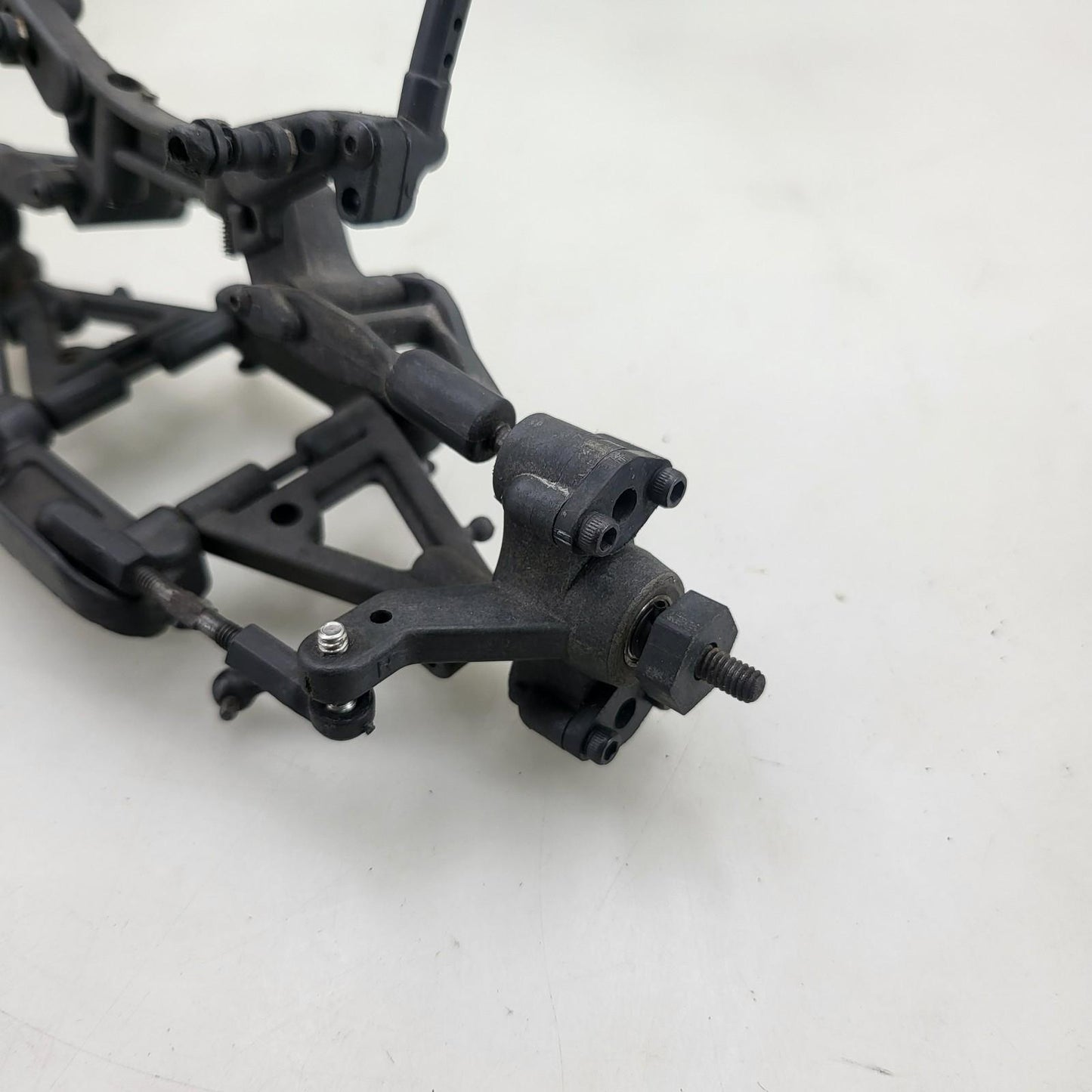 Team Associated Nitro TC3 rear upper/lower arms, knuckles, links, shock tower, +