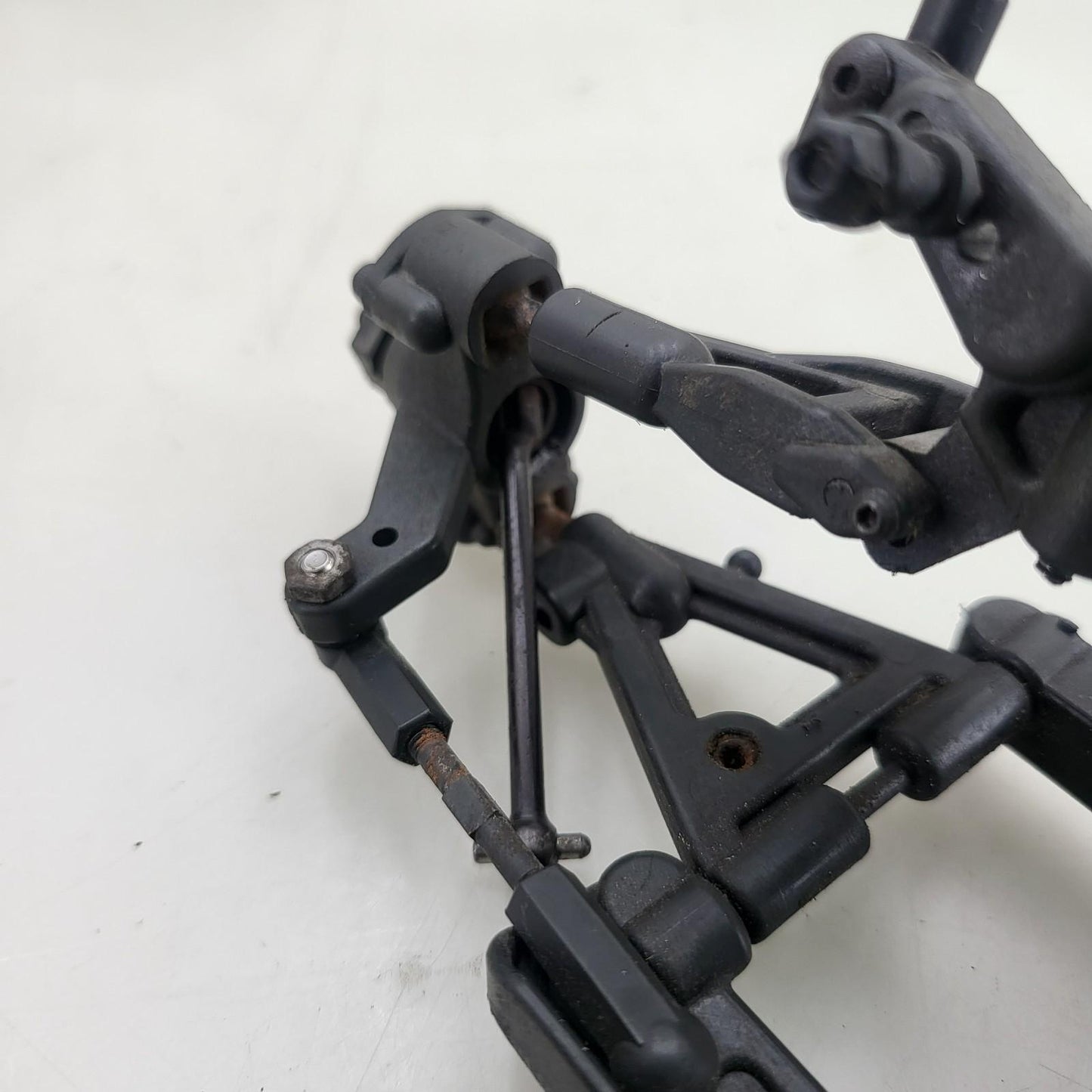 Team Associated Nitro TC3 rear upper/lower arms, knuckles, links, shock tower, +