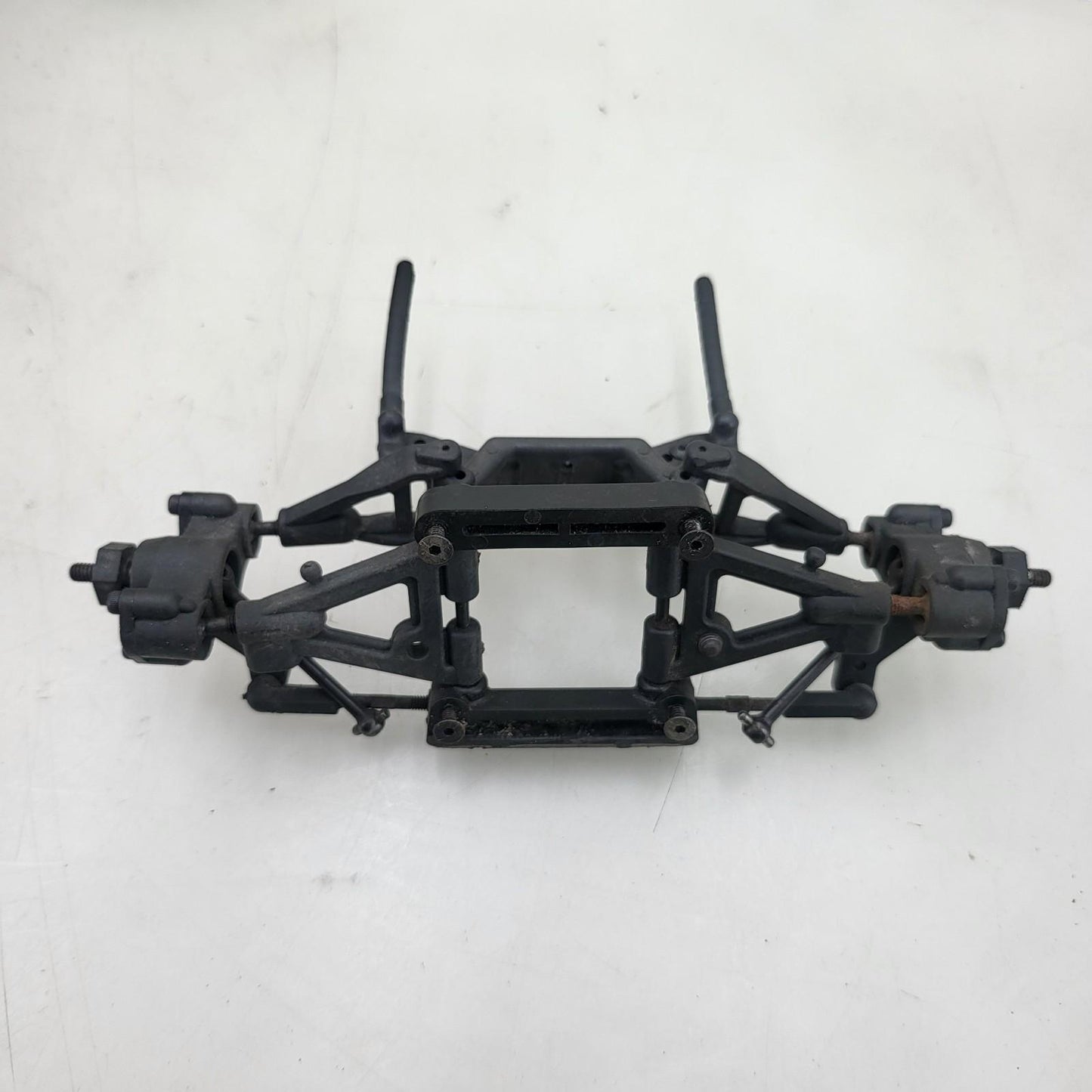 Team Associated Nitro TC3 rear upper/lower arms, knuckles, links, shock tower, +