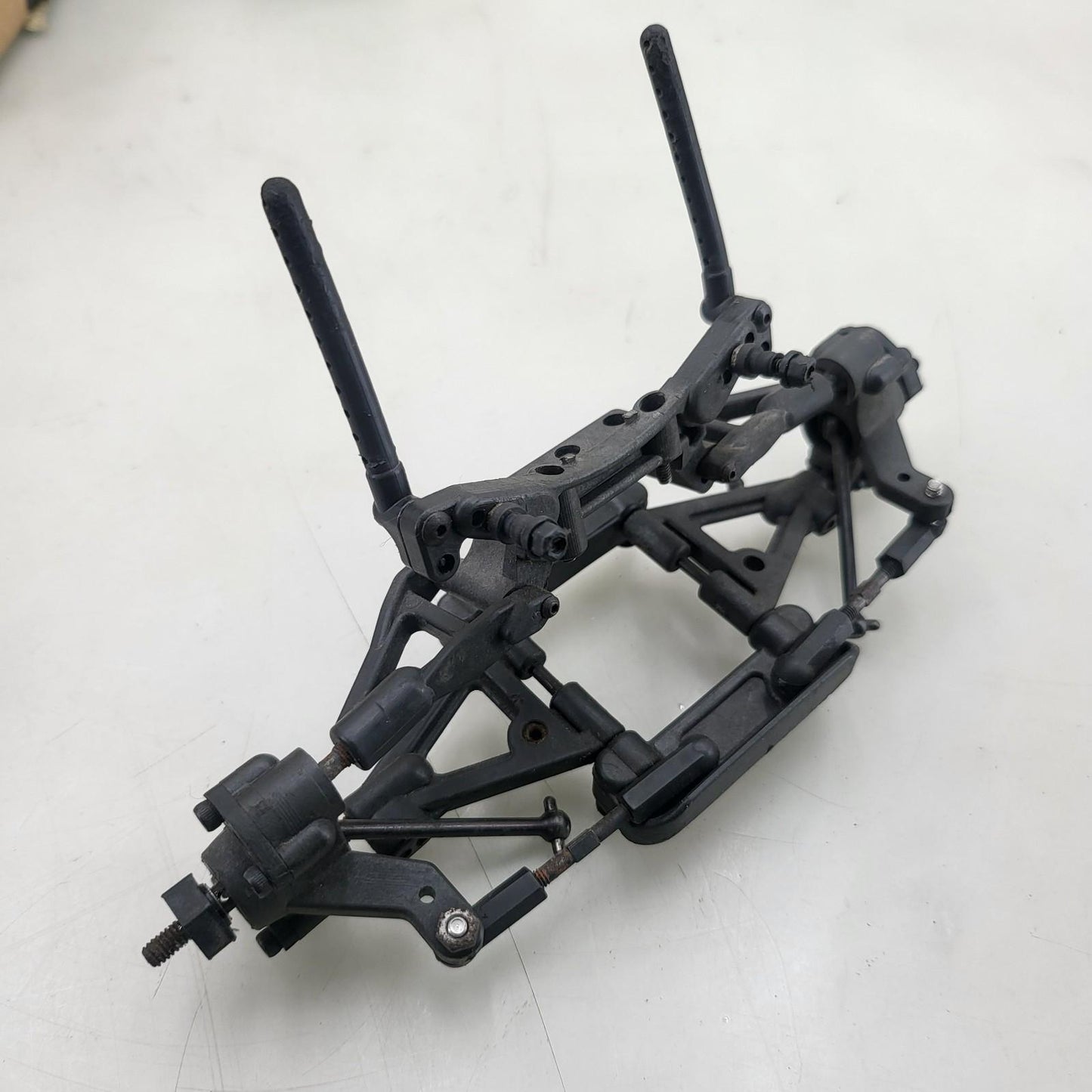Team Associated Nitro TC3 rear upper/lower arms, knuckles, links, shock tower, +