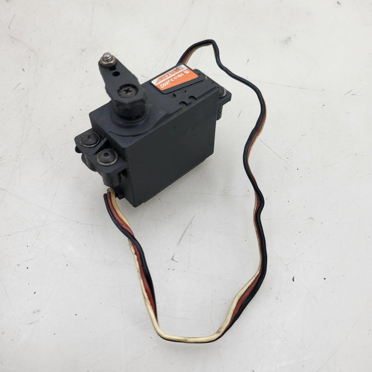 Team Associated Nitro TC3 ACE S1903 MG Steering servo, horn, mounts
