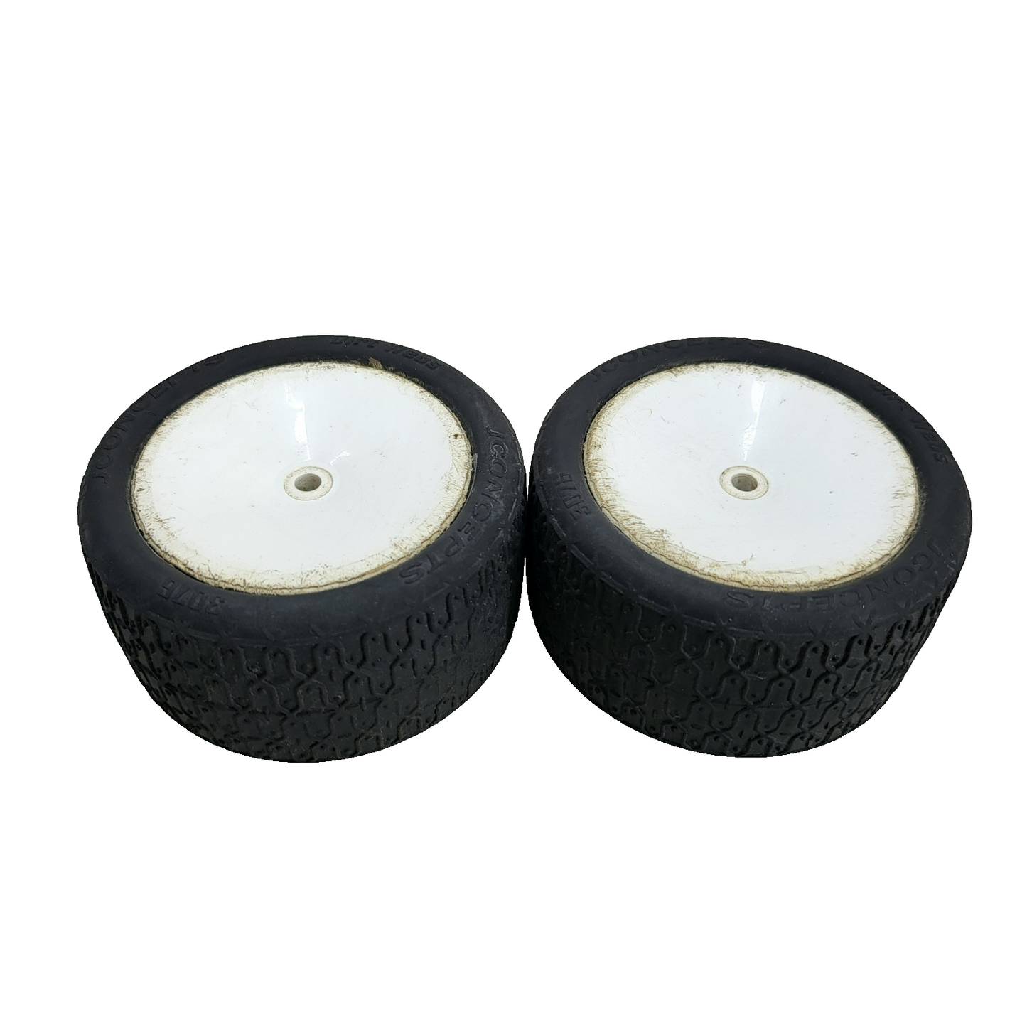 JConcepts Dirt webs 3076 tires on white buggy wheels 1/10 x2