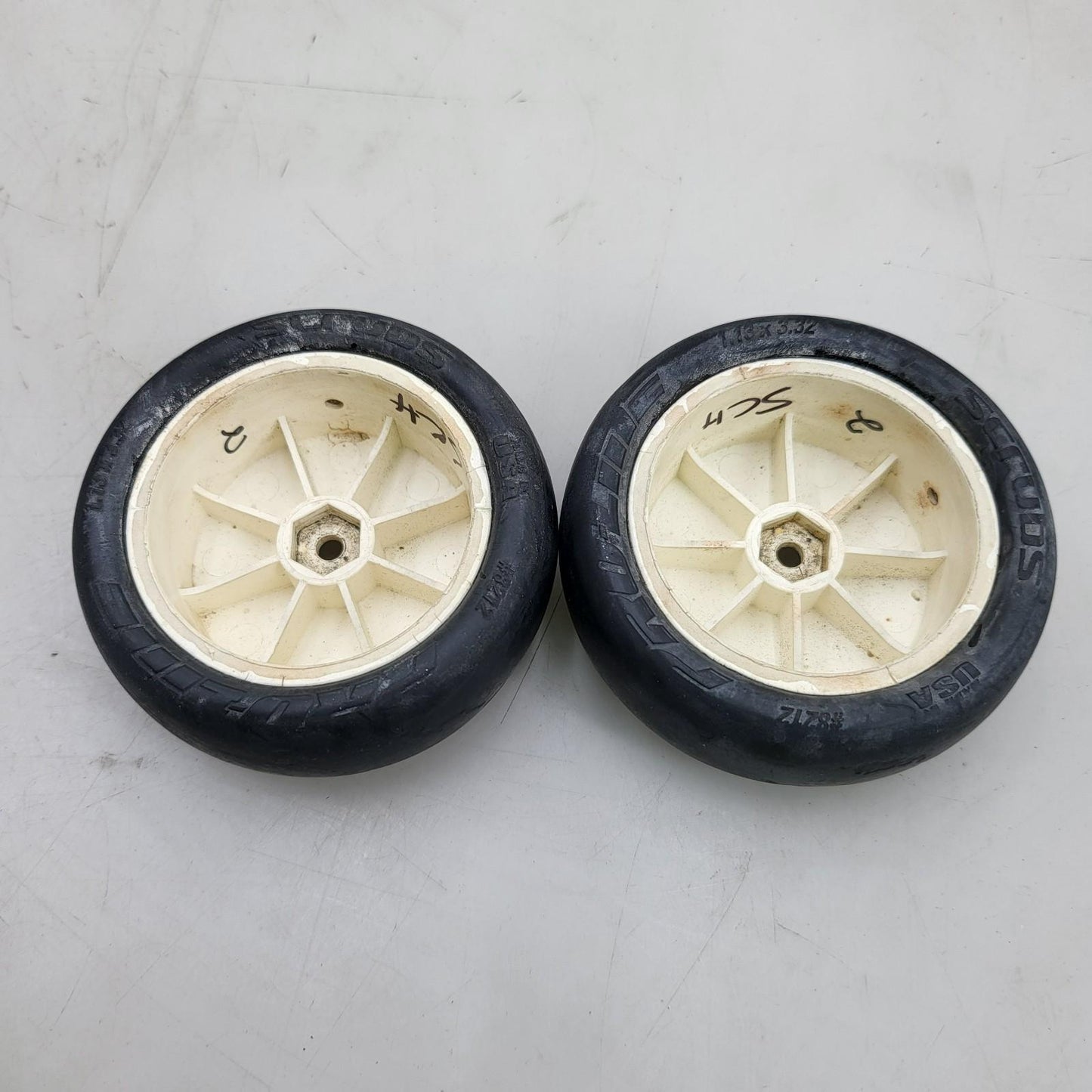 Proline buggy wheels 1/10th scale on proline scrubs