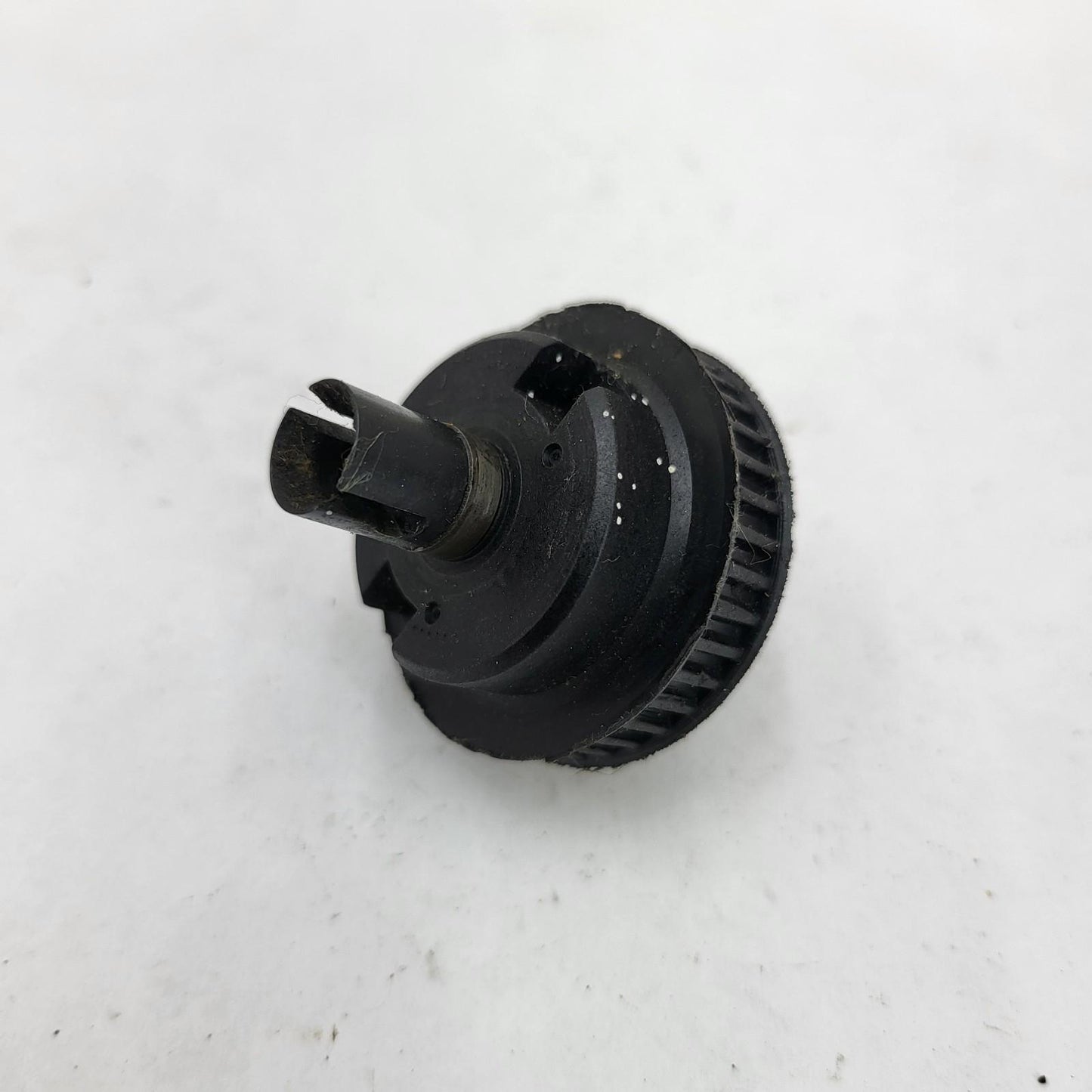 HPI RS4 Nitro 1/10 rear diff with belt