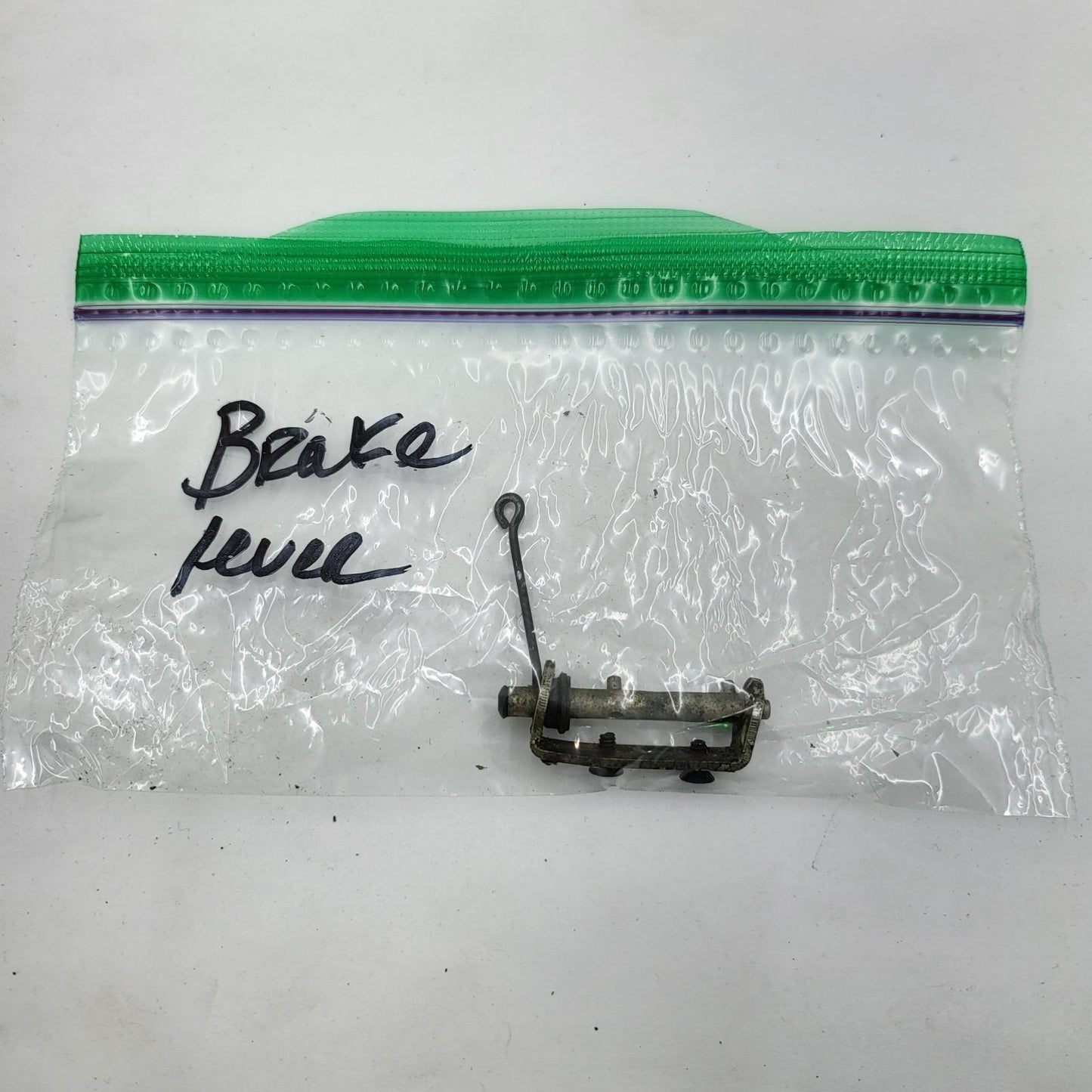 Team Associated Nitro TC3 brake lever/ Pin mount