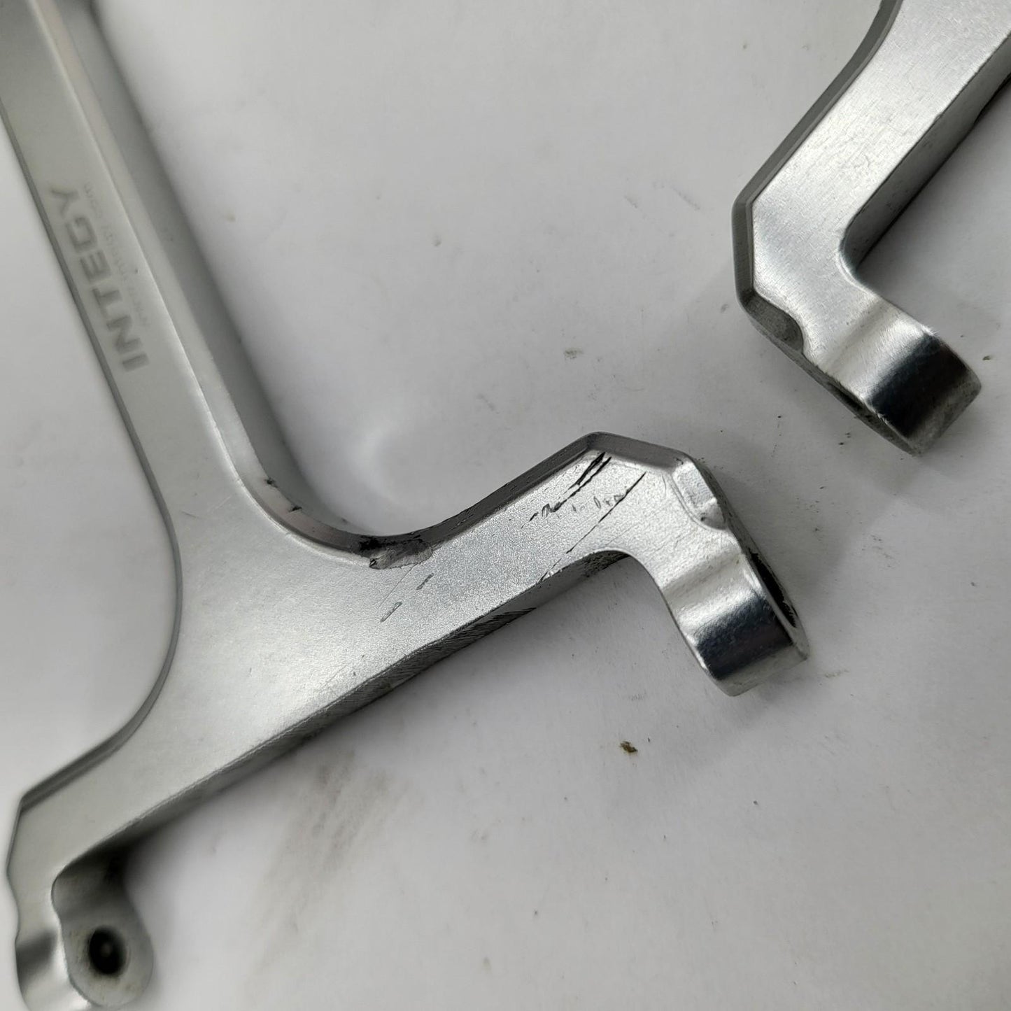 Traxxas T-Maxx, E-Maxx billet upper arms, Integy, unique