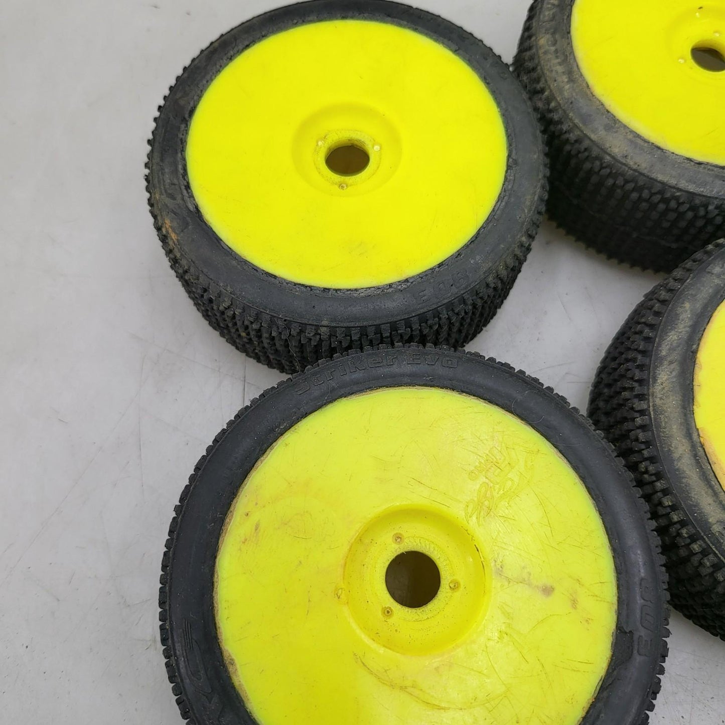 VP-Pro strike evo tires on 1/8 yellow buggy wheels, 17mm