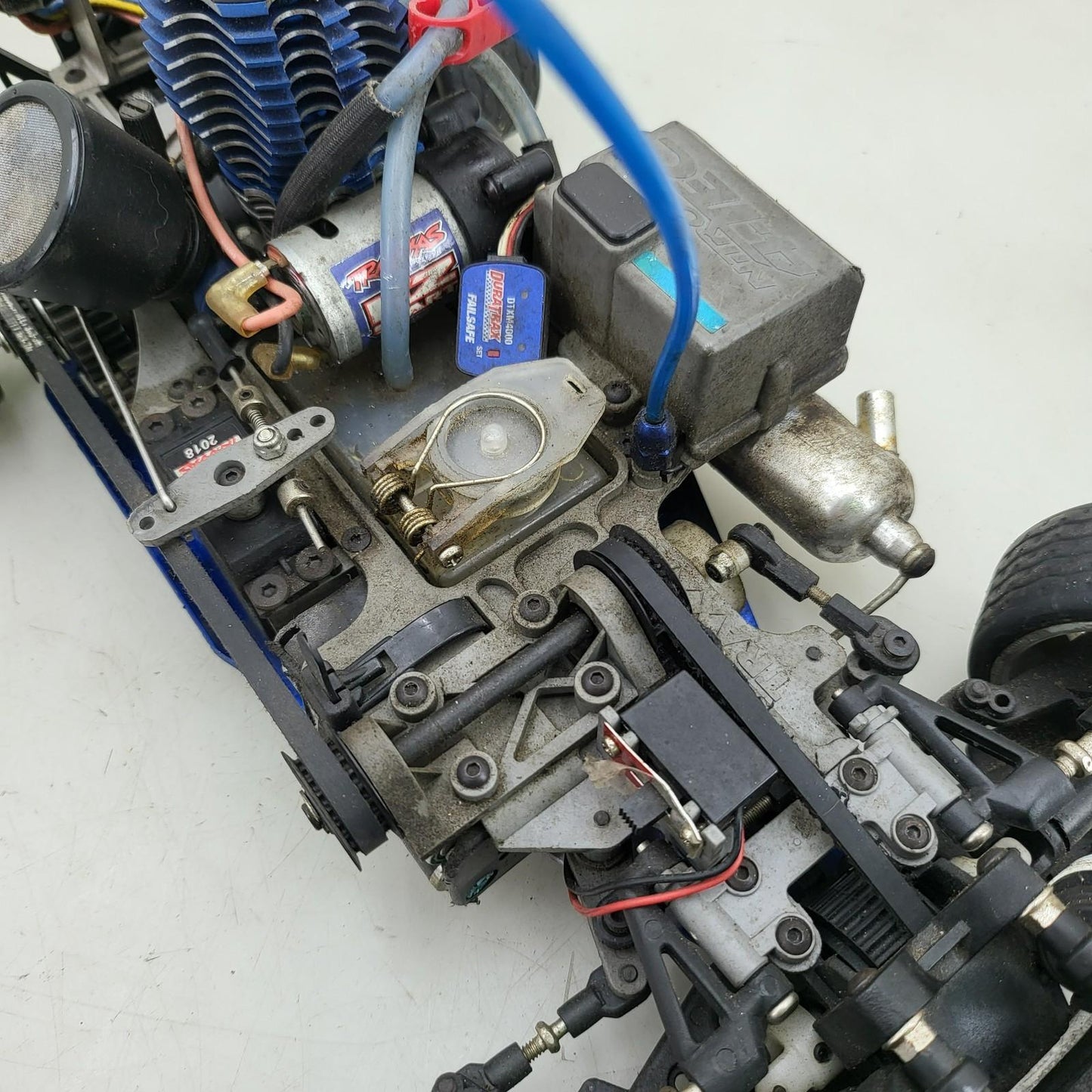 Traxxas vintage nitro 4-Tec, untested, rolls freely, red