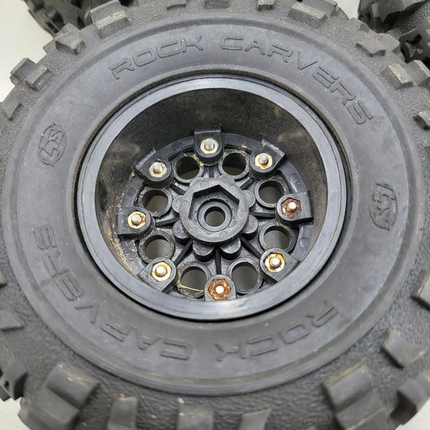 Losi Rock carvers set x4 LOSA7683W on bullet holes