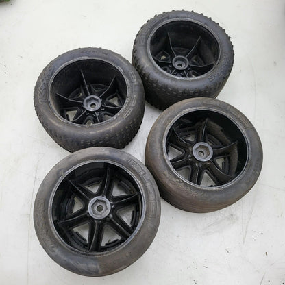 Traxxas Rustler 1/10 RTX wheels on Alias tires