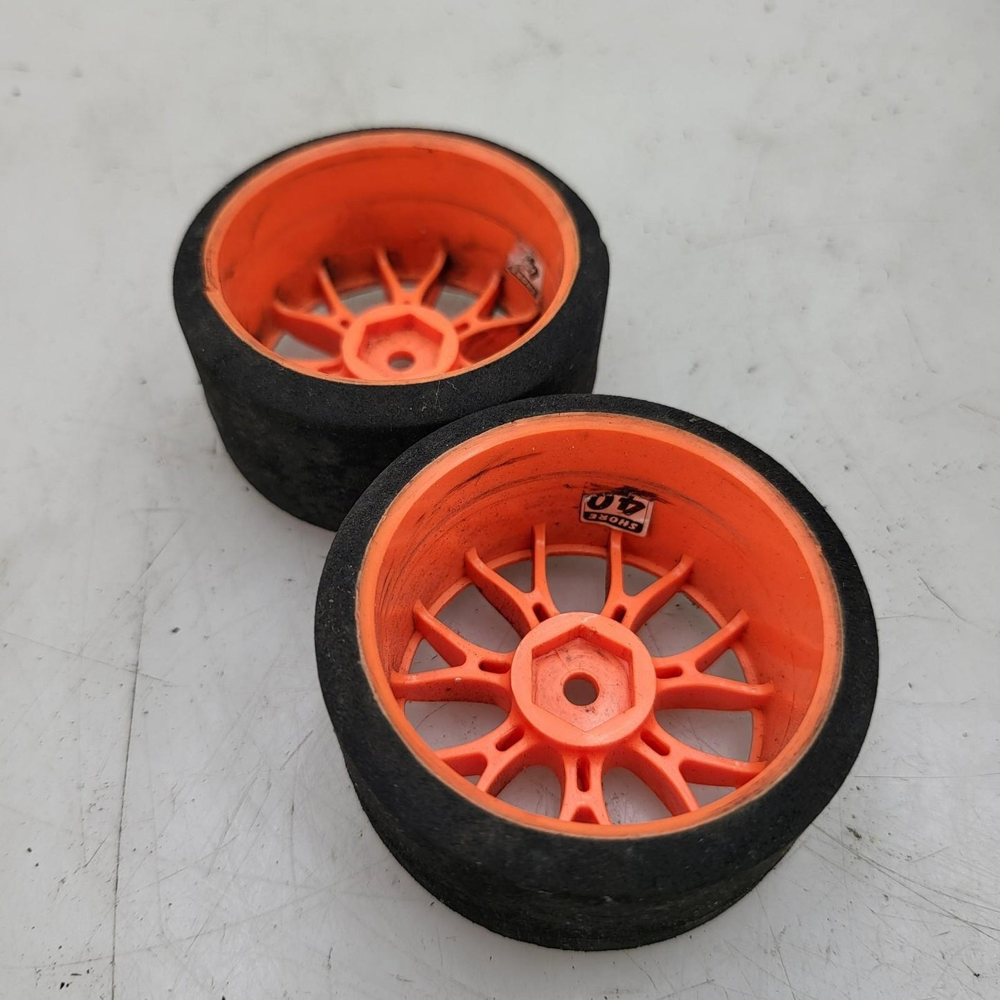 X2 orange multi-spoke wheels 40 shore on foam tires, one foam damaged 1/10