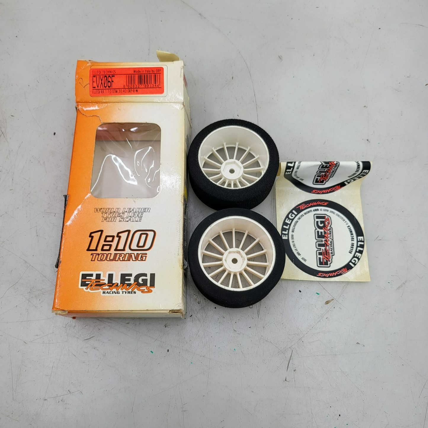 GRP Ellegi Technics white multi spoke wheels on foam tires 1/10 new