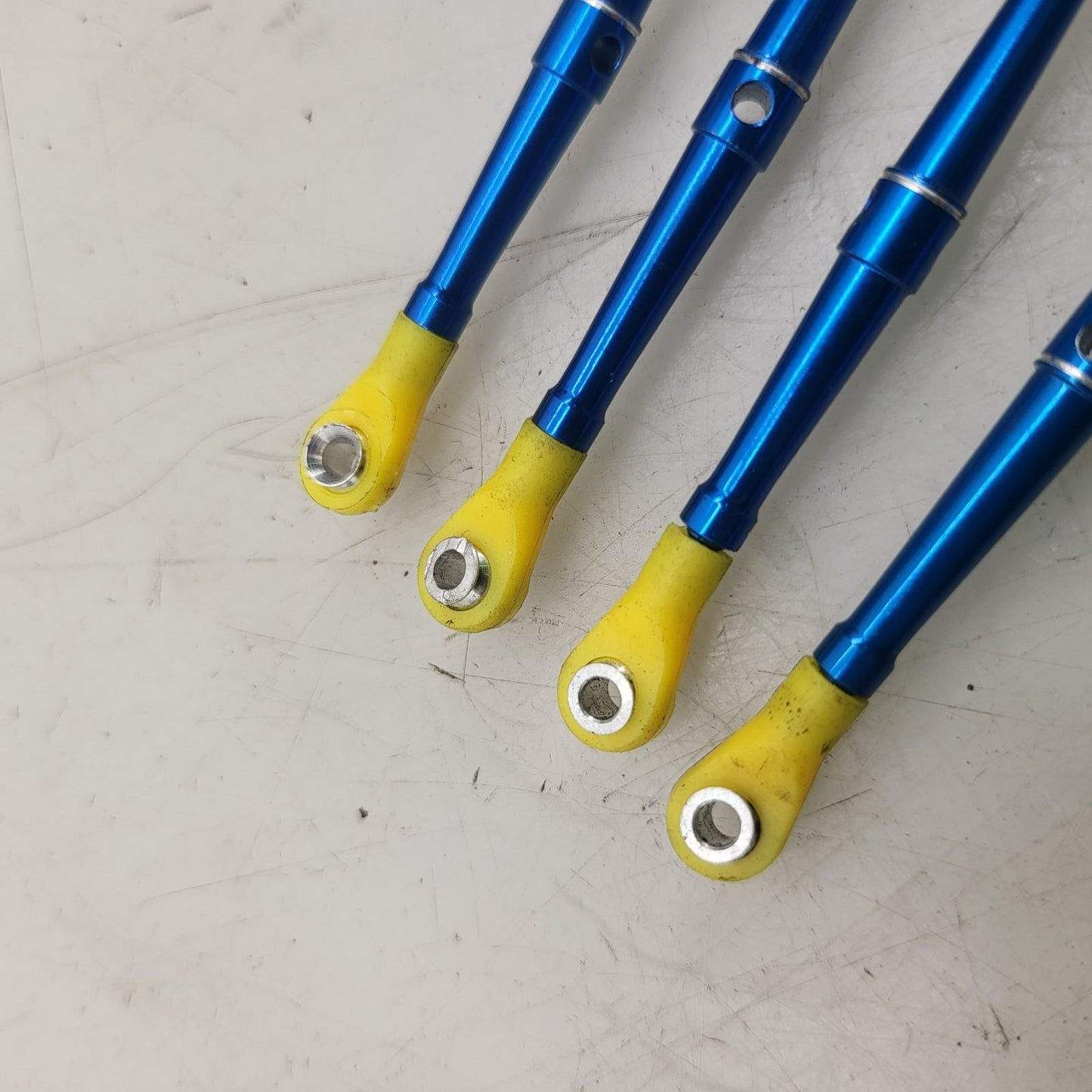 Team Associated Nitro TC3 Blue aluminum turnbuckles with yellow ends x4