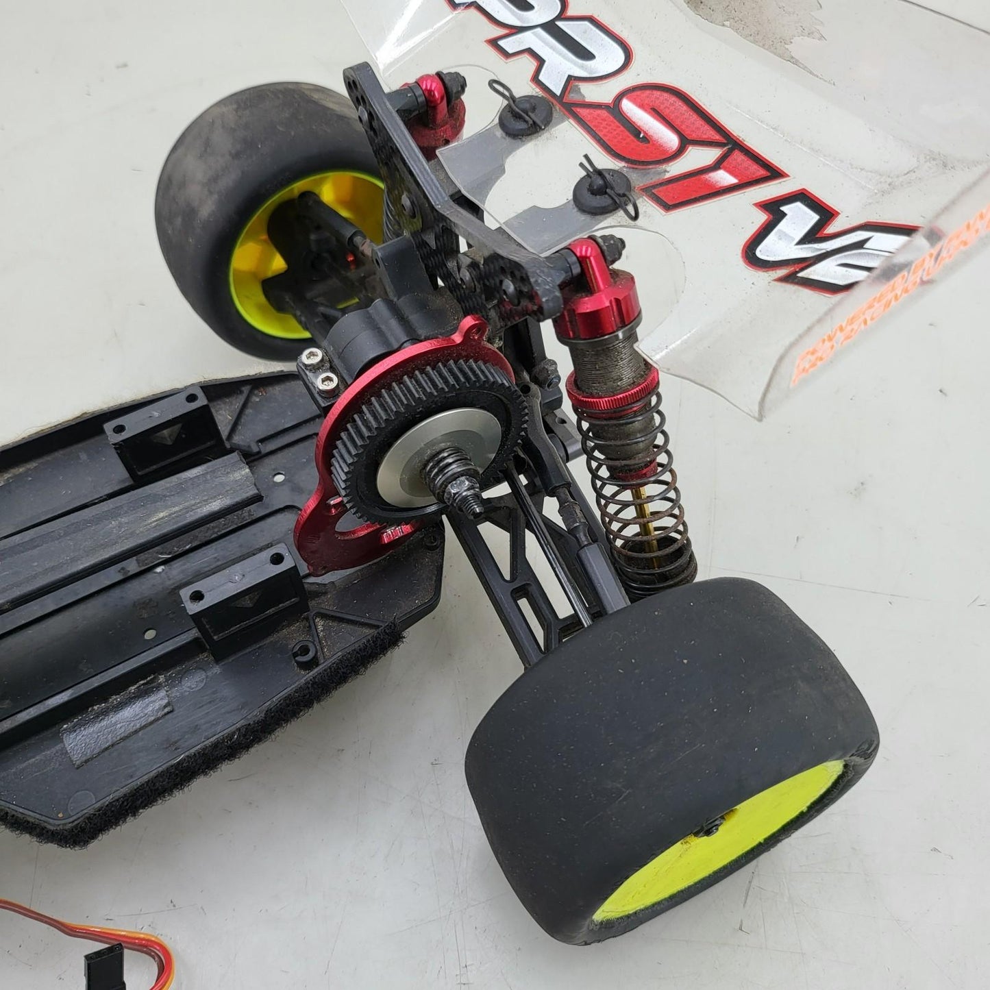 PR S1 V2 Buggy 1/10 2WD roller, carbon fiber towers, trans damaged