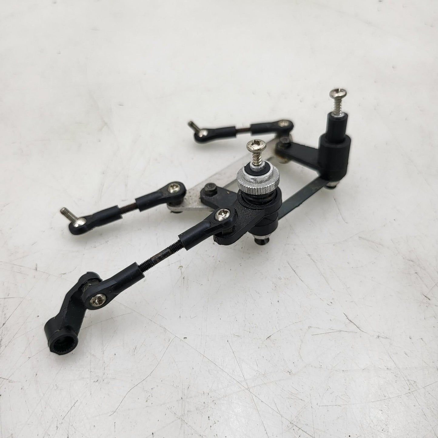 Kyosho SuperTen Bellcranks, toe links, drag links, servo saver, horn, & hardware