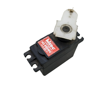 Hitec HS-945MG steering servo removed from Duratrax nitro Quake