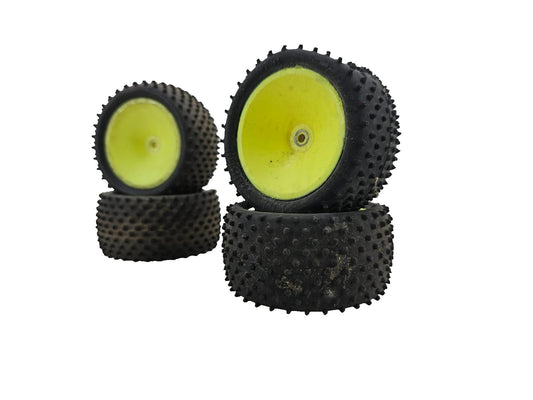 Vintage Pro-Line Prototype Flat stubble 2.2" offroad tires w/ yellow wheels 4