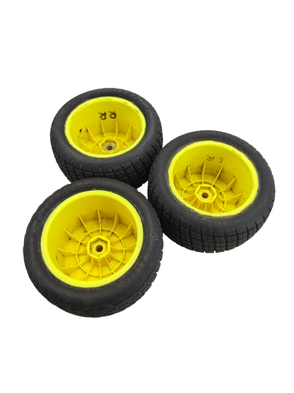 Pro-Line Hoosier 827402 tires on yellow disc wheels, set of 3 wheels 2.2"