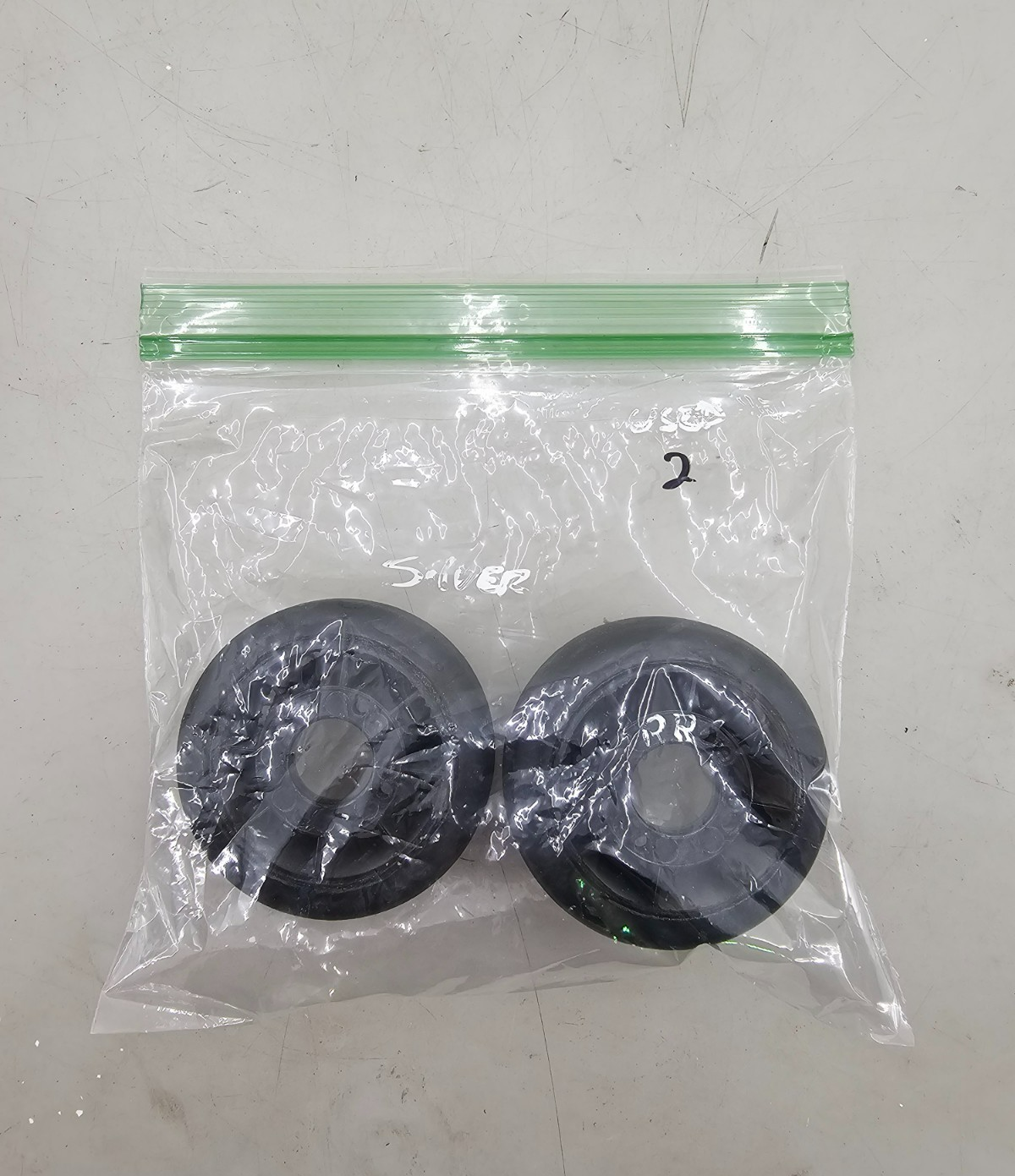 BSR (Silver) Featherweight black wheels for 1/10 pan car, staggered pair