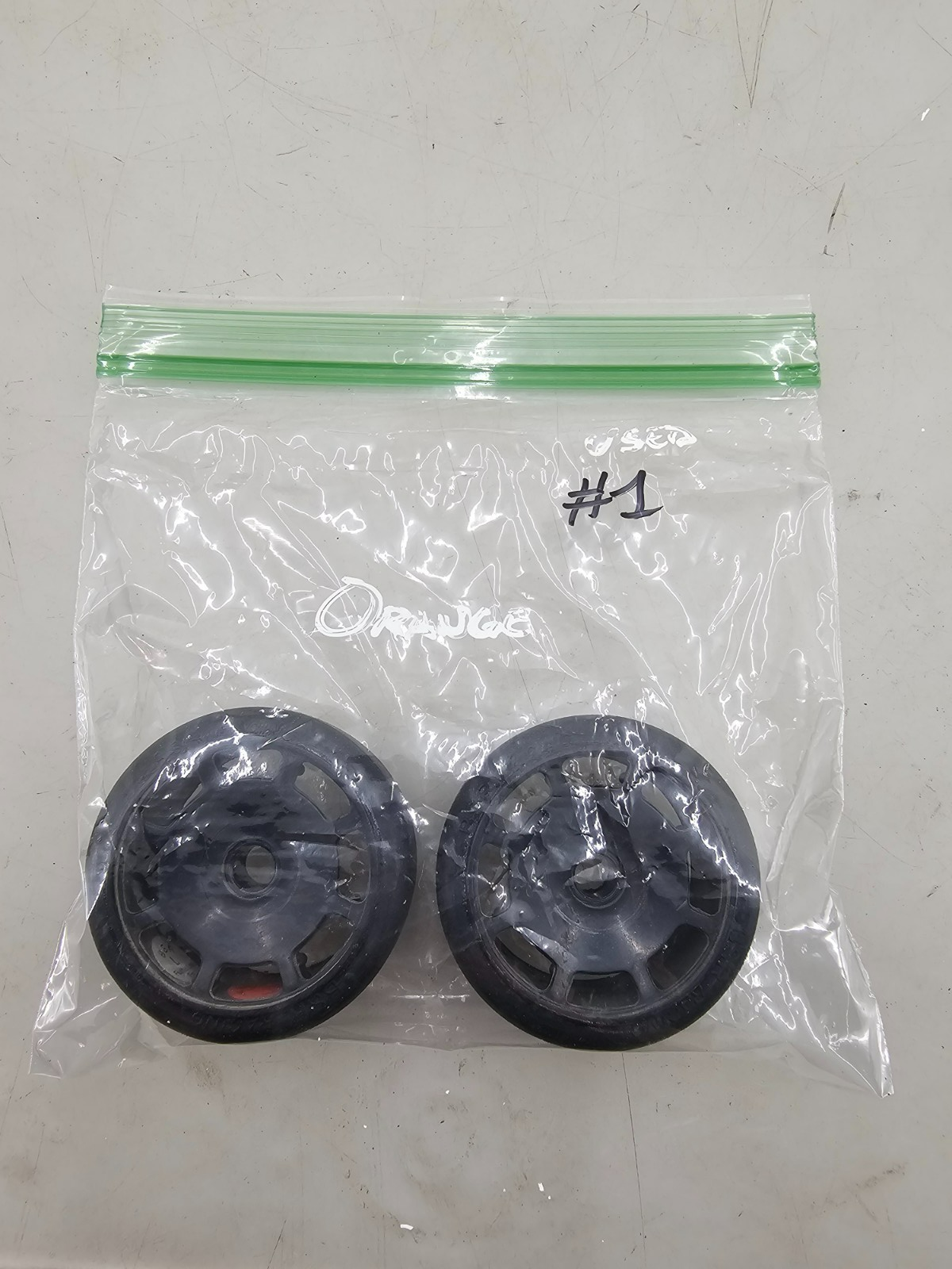 BSR (Orange) Featherweight black wheels for 1/10 pan car