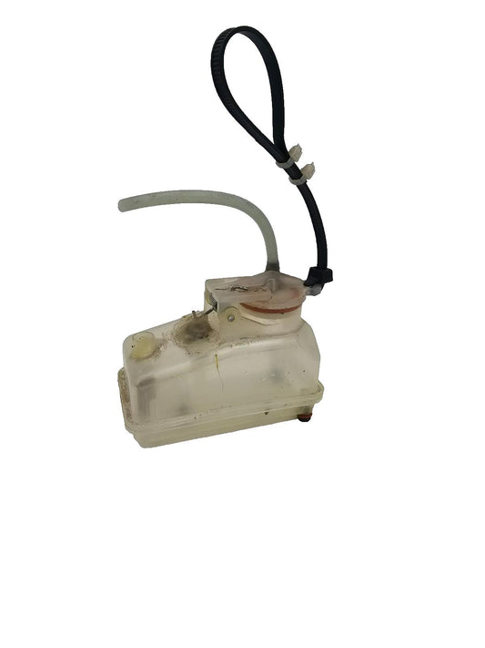 Team Associated Nitro TC3 NTC3 fuel tank, *modified*, with line