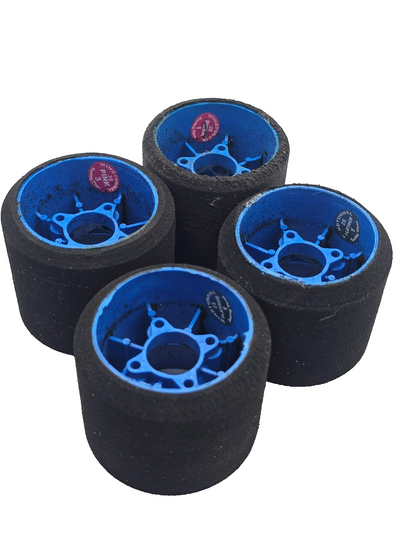 Windtunnel 2.25 set of wheels, two pink two platinum for pan car, carpet racing