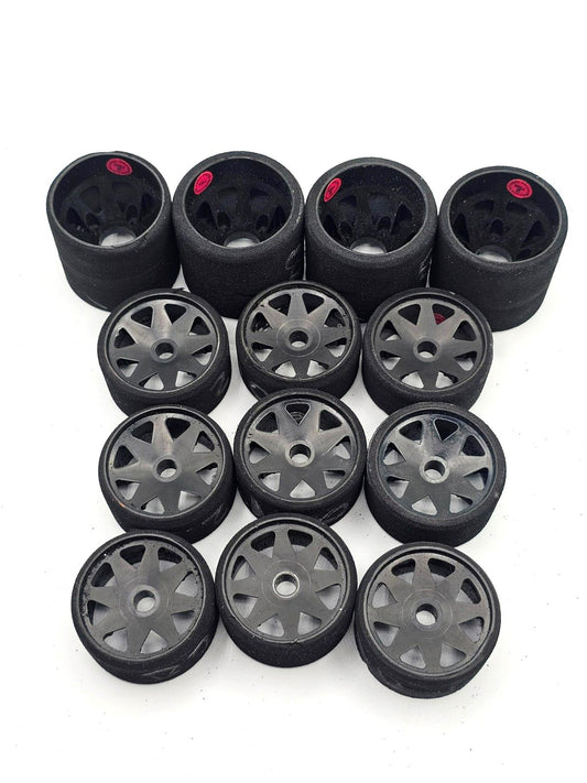 1/10th scale foam wheels for carpet racing pan car, pink, black white compounds