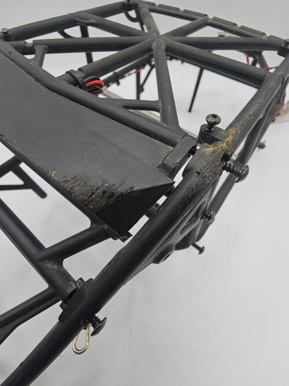 Axial Exo Terra roll-cage exoskeleton with LED head & tail lights, scratches
