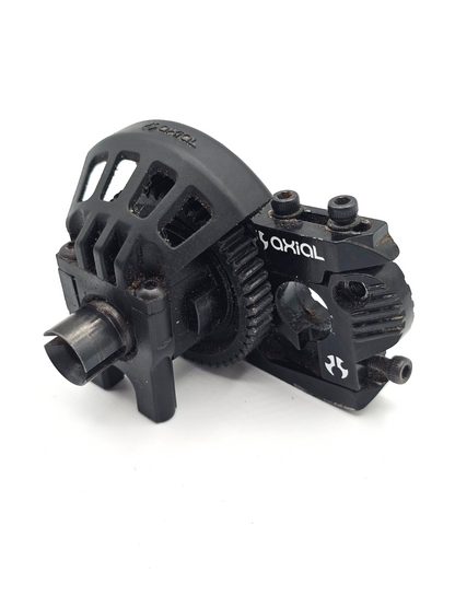 Axial Exo Terra Center differential with cover and black aluminum motor plate
