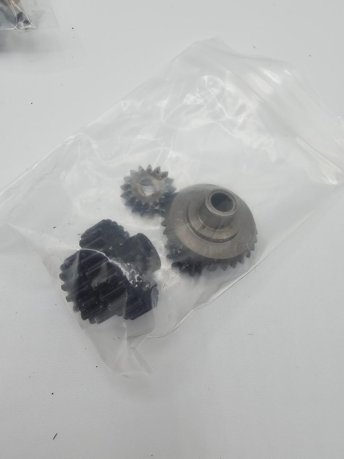 Losi LST/2 Electric, transmission conversion kit for FWD, mount is new