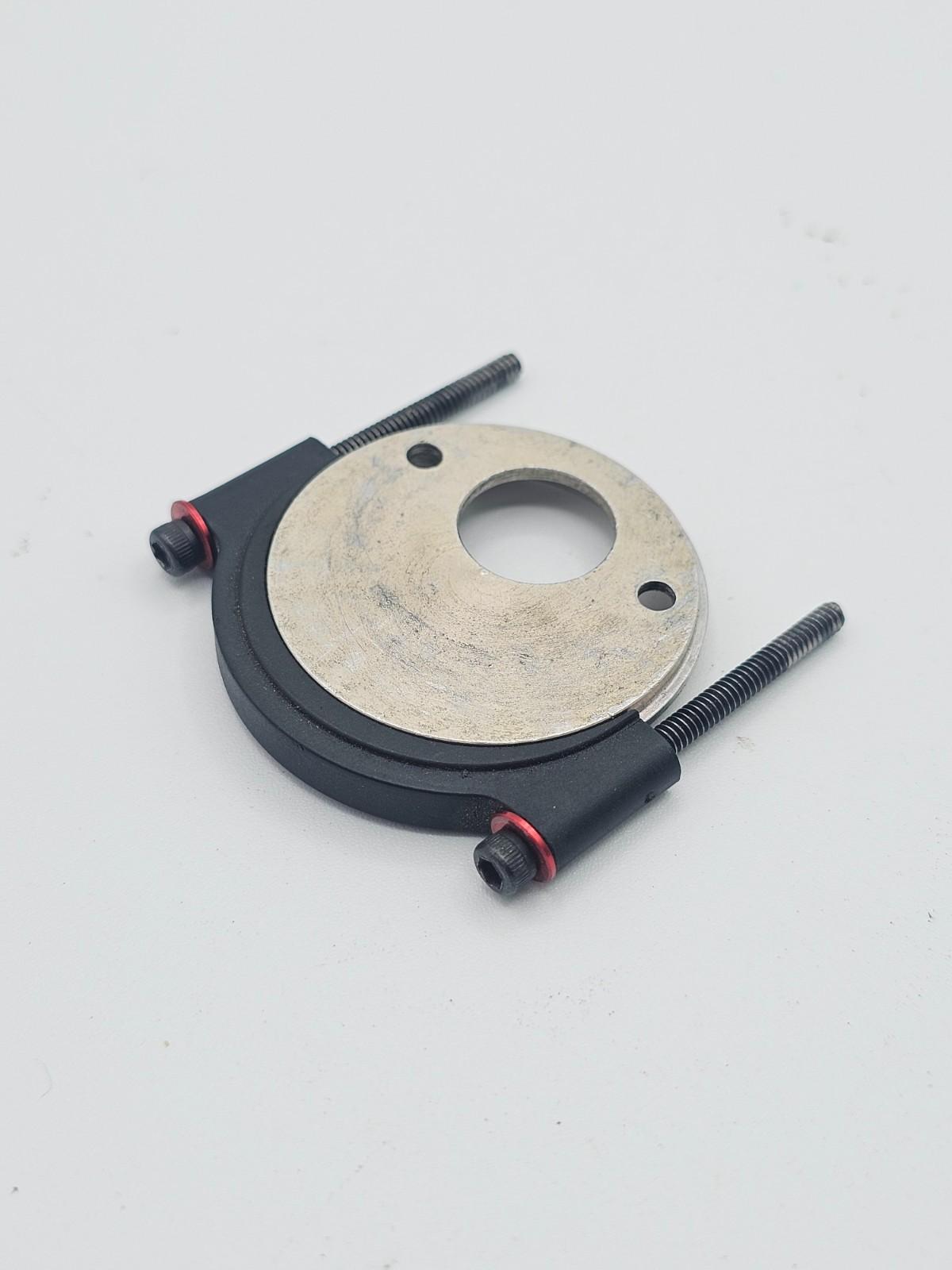 Vintage Losi XXX-S Motor clamp and plate with hardware