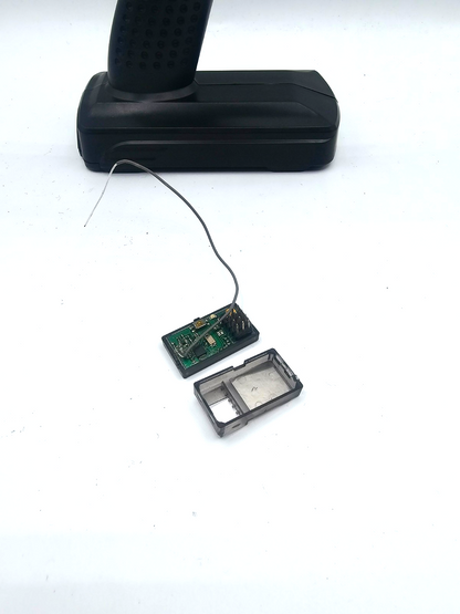 ZD t3gmn-2400 transmitter with receiver, tested and working, receiver box broken