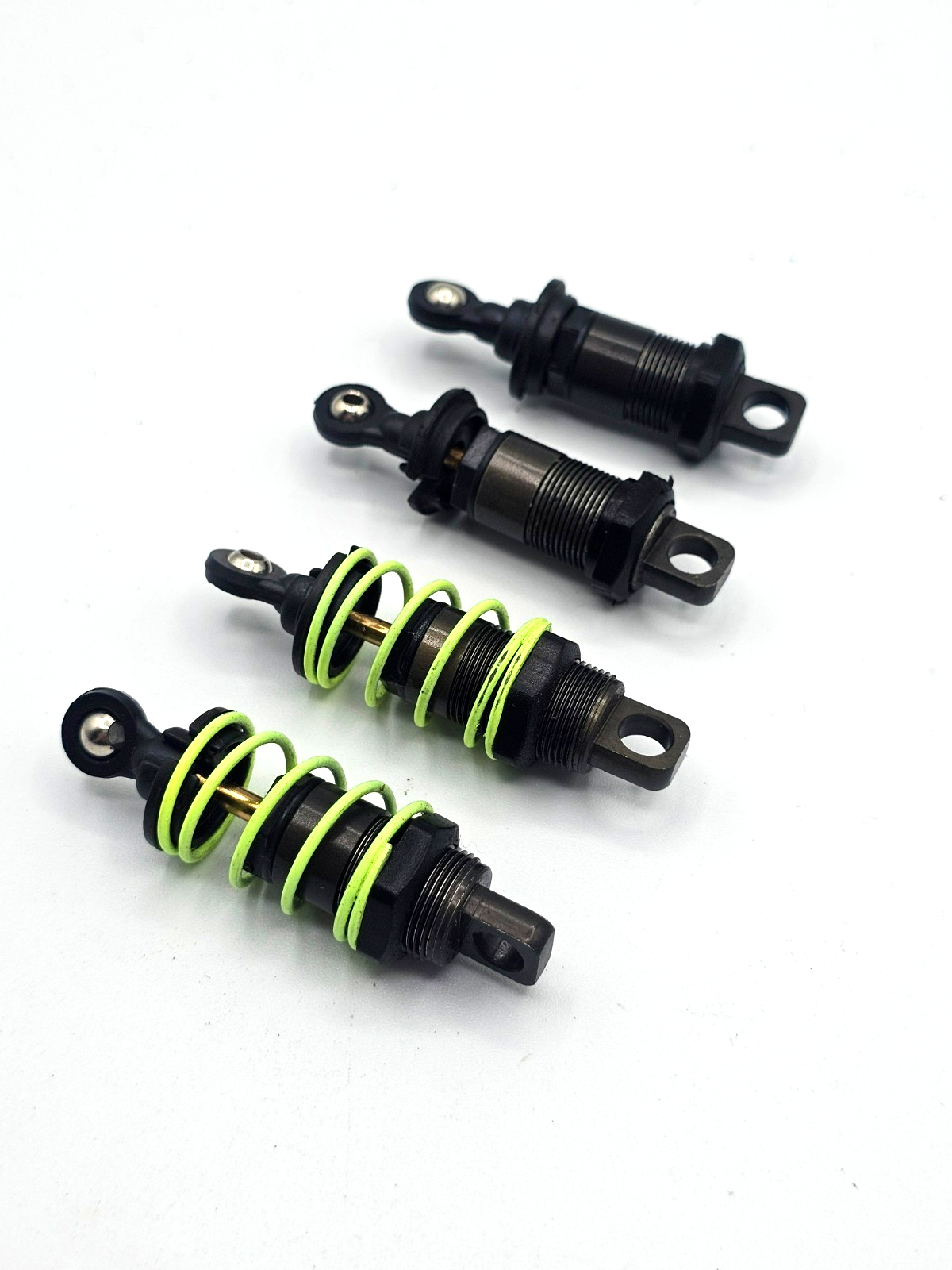 Losi XXX-S threaded aluminum body and graphite shocks, missing two springs