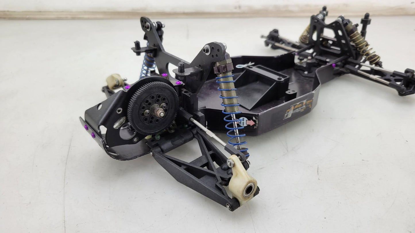 Team Associated RC10DS, Black metal chassis, roller, carbon trans cover