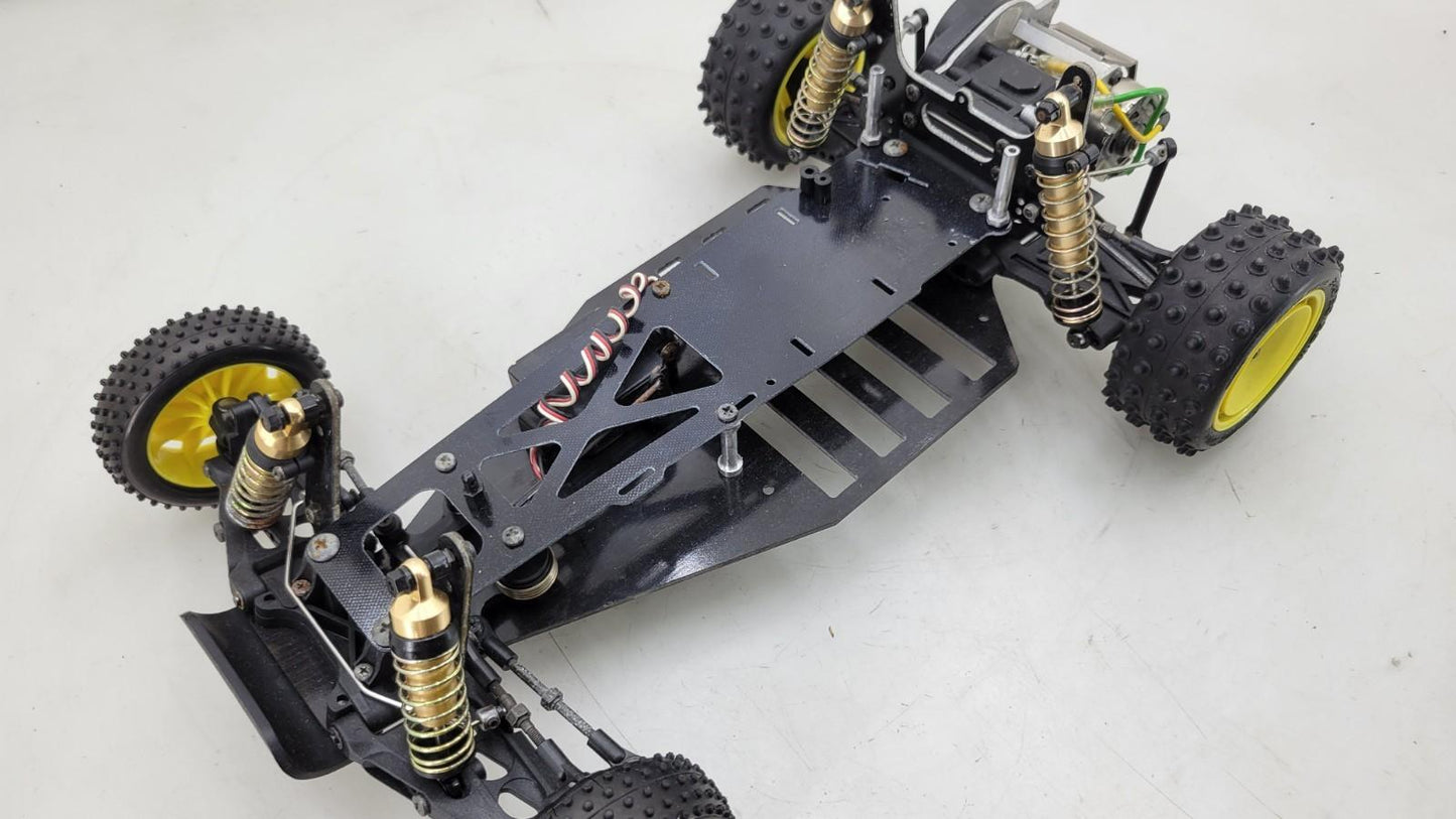 Vintage Kyosho Ultima Pro, very clean, low use if any, comes with whats shown