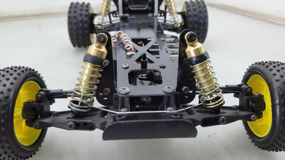 Vintage Kyosho Ultima Pro, very clean, low use if any, comes with whats shown
