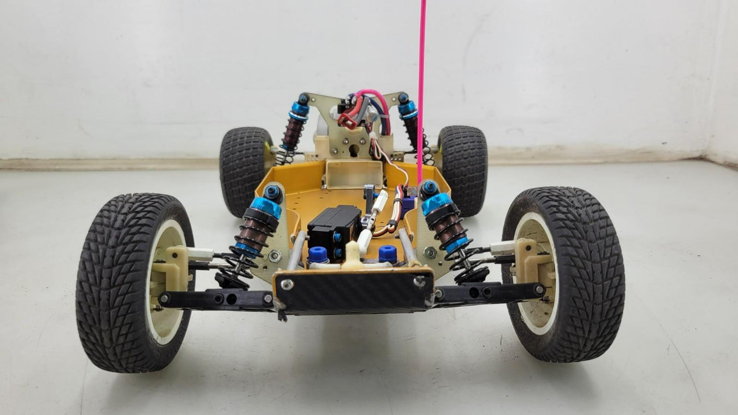 Vintage Team Associated RC10 Gold pan w/ "going for gold" body, kisbey motor, se