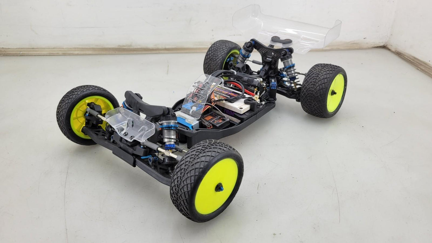 Team Associated RC10B6 With Clear Body, Spoilers, Electronics Minus Transmitter+