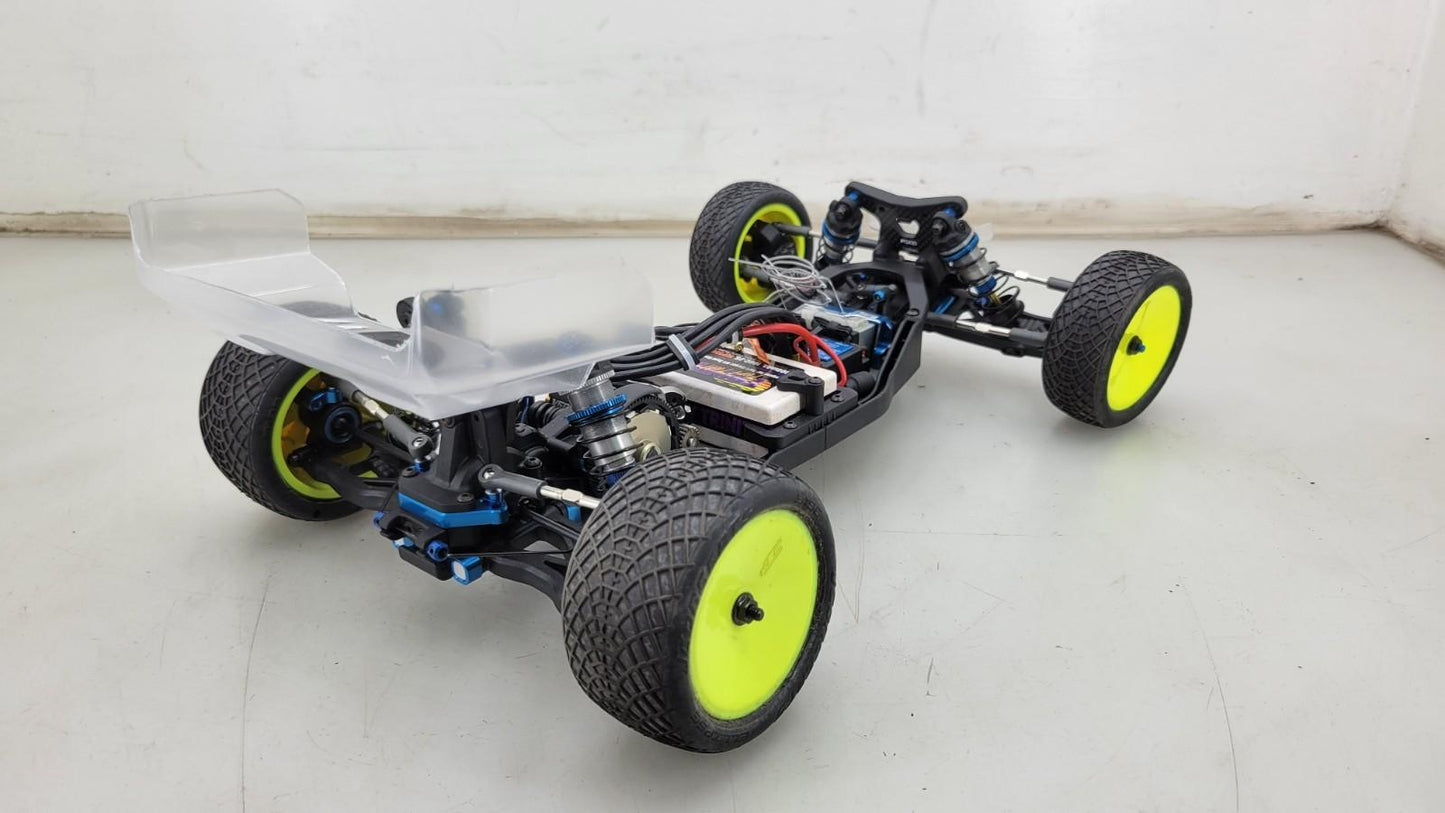 Team Associated RC10B6 With Clear Body, Spoilers, Electronics Minus Transmitter+