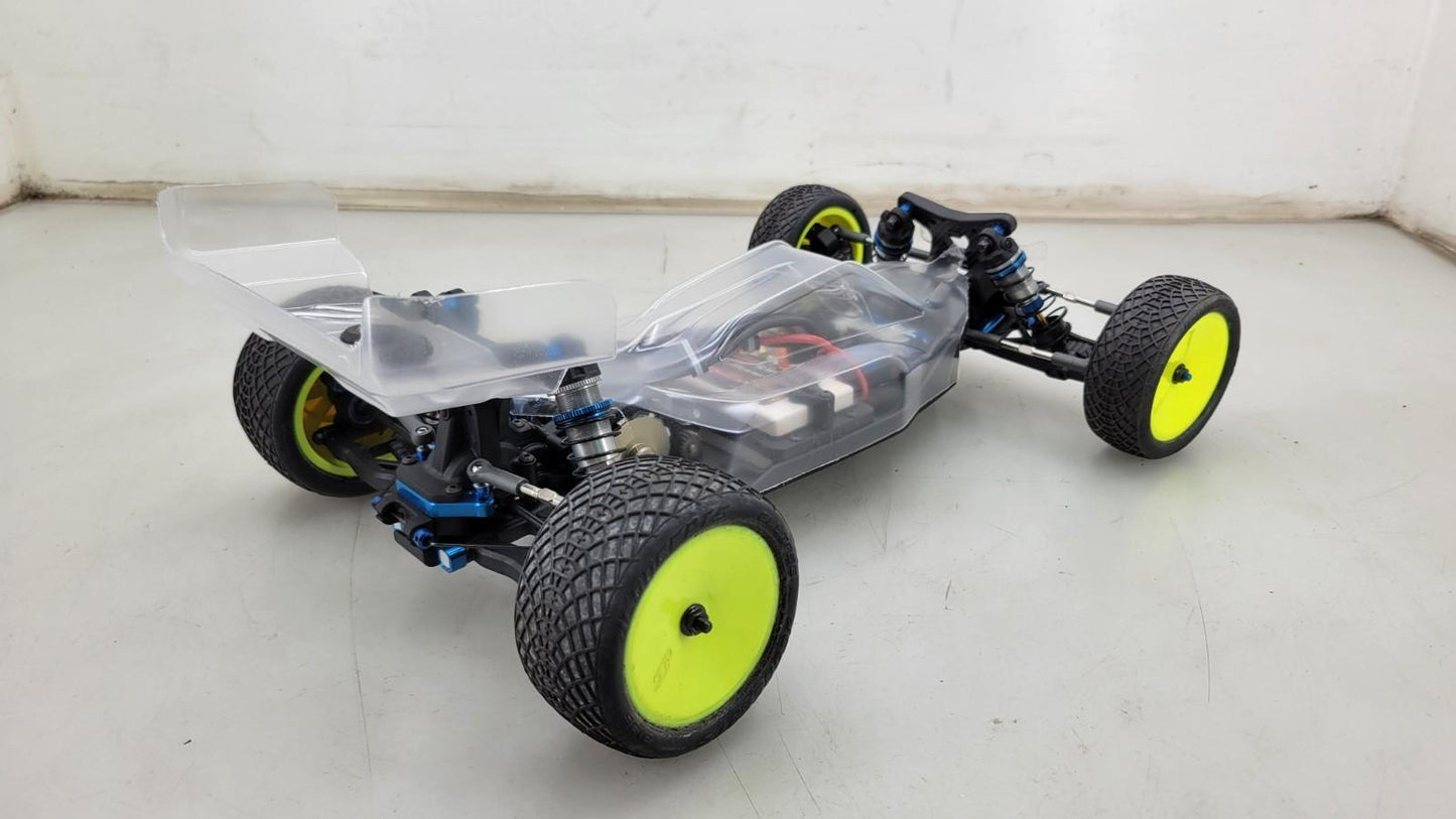 Team Associated RC10B6 With Clear Body, Spoilers, Electronics Minus Transmitter+