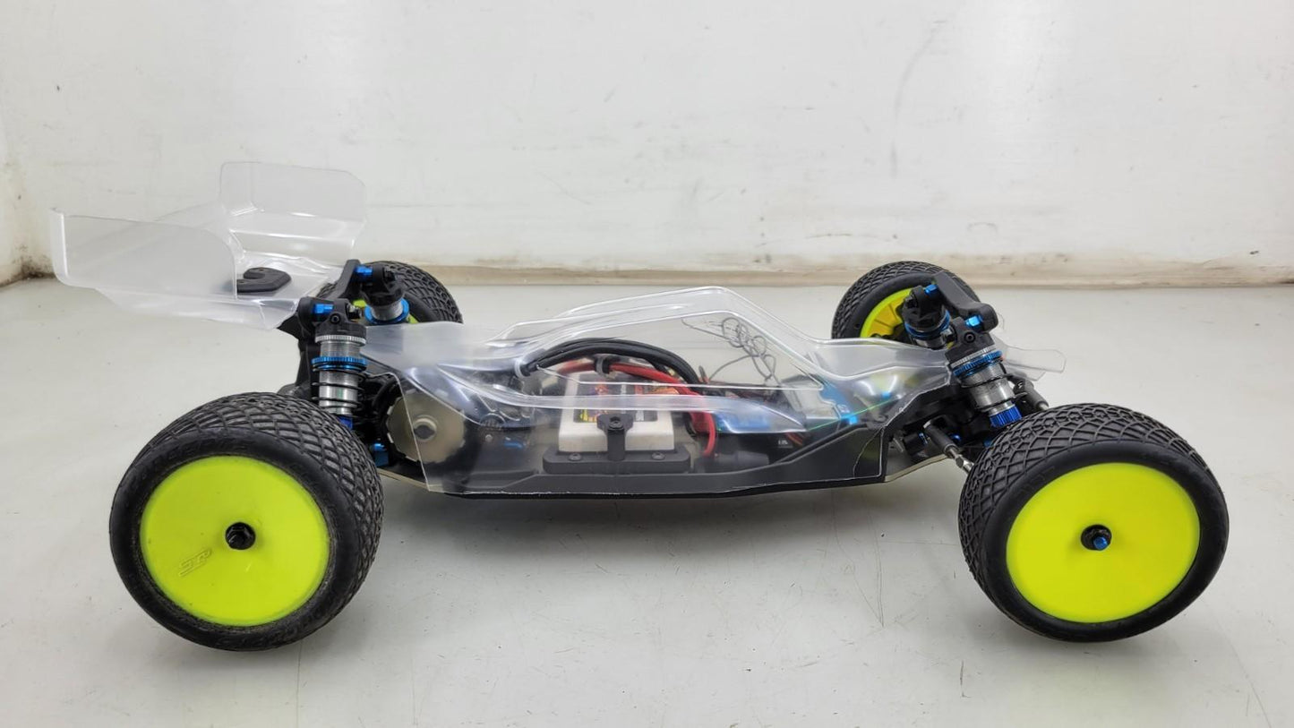 Team Associated RC10B6 With Clear Body, Spoilers, Electronics Minus Transmitter+