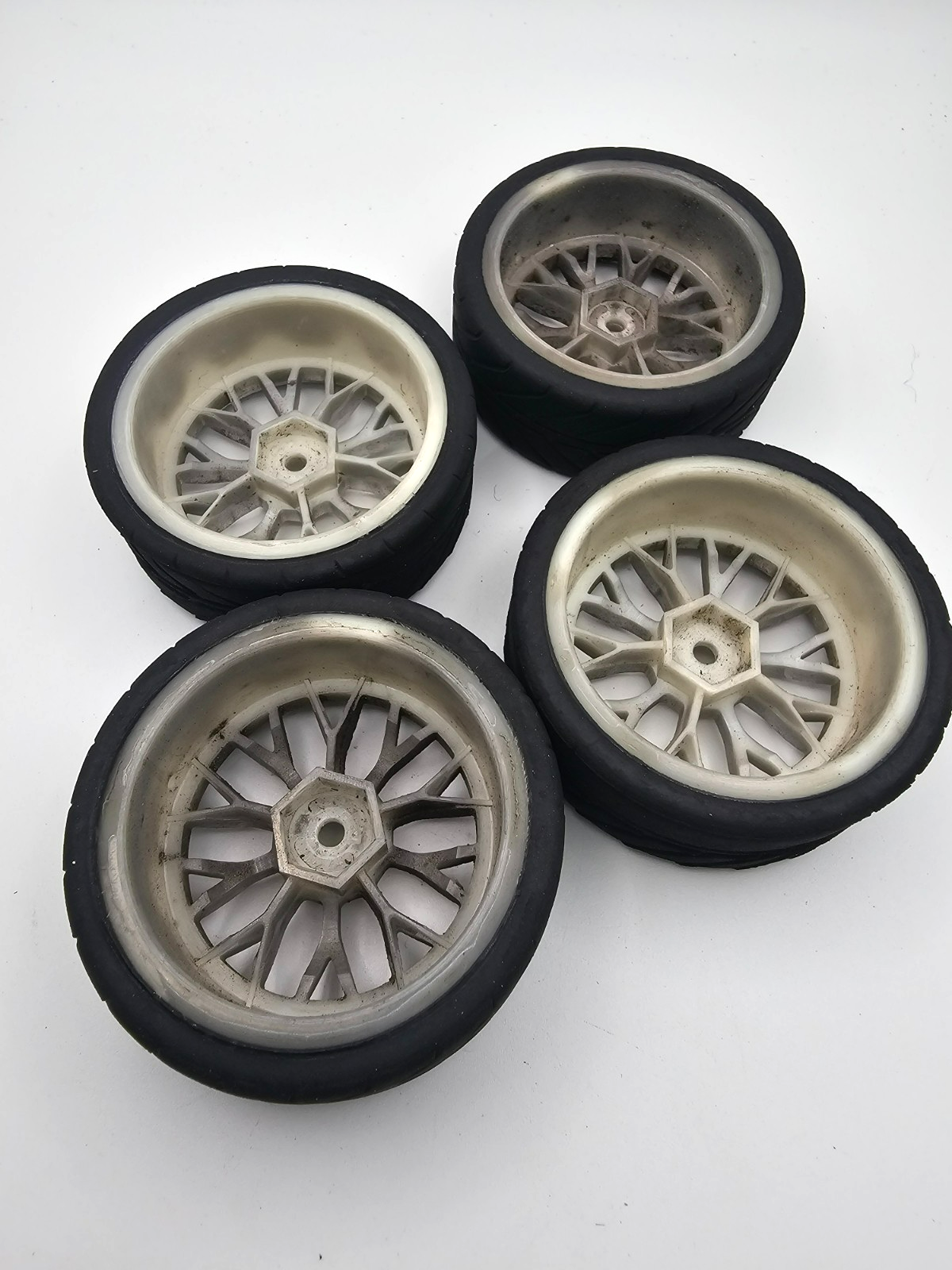 Traxxas 4-Tec On-Road Wheels & Tires READ